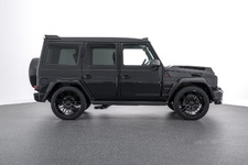 BRABUS 900　”ONE OF TEN”