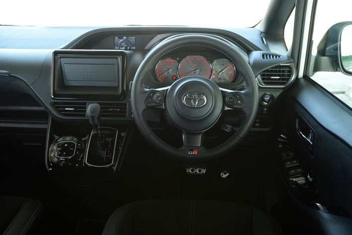 トヨタGRシリーズ（TOYOTA GAZOO Racing：トヨタガズーレーシング　チューニングモデル)