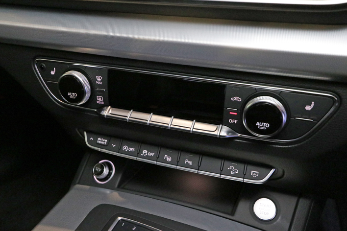 THE new Audi Q5 記者発表会