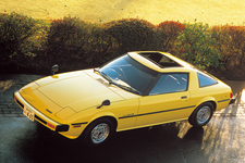 マツダが2019年にロータリーエンジン復活を決定