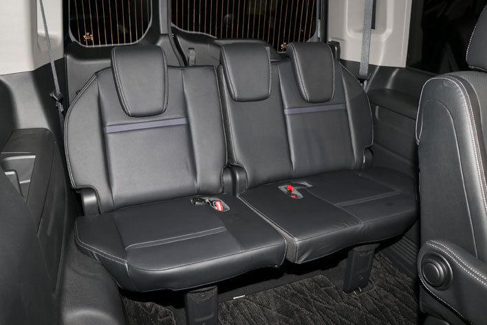 ホンダ 新型ステップワゴン スパーダ ハイブリッド