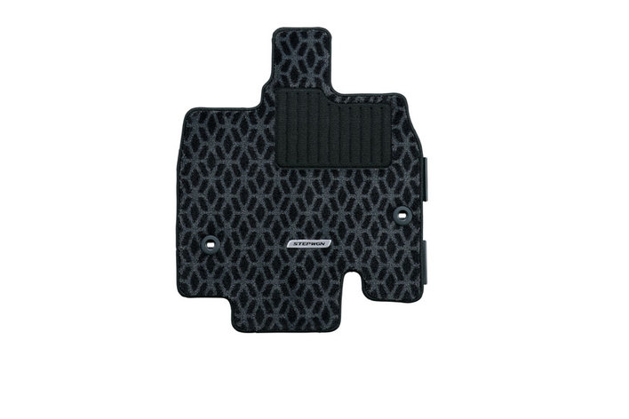 ホンダ ステップワゴン フロアカーペットマット