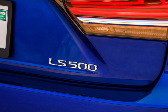 レクサス 新型LS