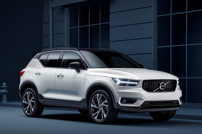 ボルボ 新型xc40 多数の安全装備を備えた 大本命 小型suvが登場 新型車リリース速報 Mota ボルボ 新型xc40 多数の安全装備を備えた 大本命 小型suvが登場 新型車リリース速報 Mota