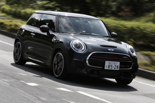 MINI ジョン・クーパー・ワークス（JCW）