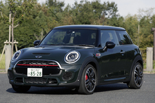 MINI ジョン・クーパー・ワークス（JCW）