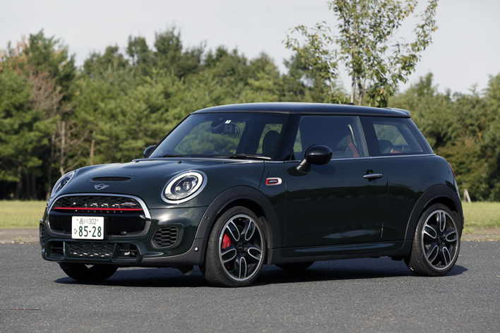 MINI ジョン・クーパー・ワークス（JCW）