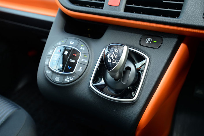 トヨタ 先代型ヴォクシー