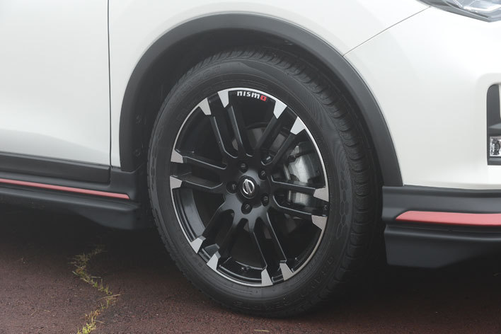 Nissan　X-TRAIL NISMOアルミホイール