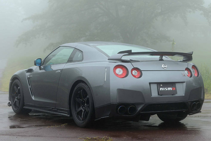 Nissan GT-R (R35 2008年モデル)ニスモパーツ装着車