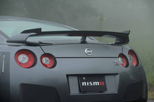 Nissan GT-R (R35 2008年モデル)ニスモパーツ装着車　バックスタイル