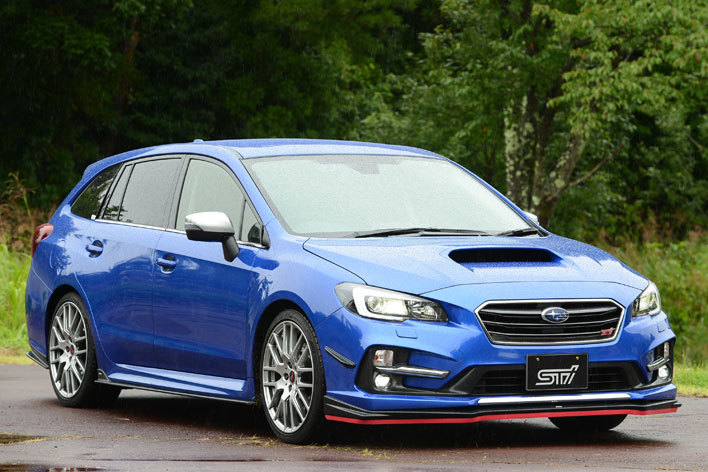 スバル レヴォーグ 1.6 STI Sport　STI Performance パーツ装着車