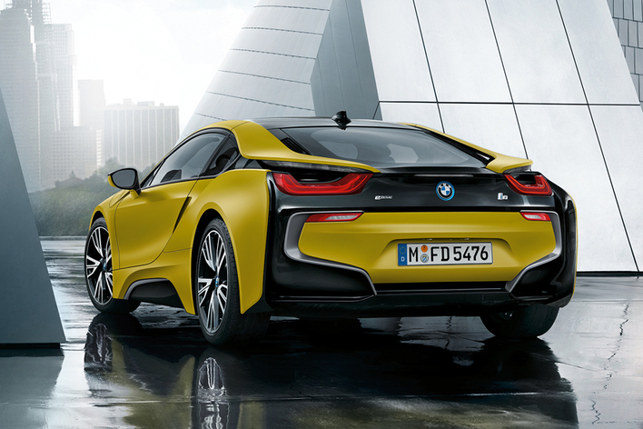 BMW i8 プロトニック・フローズン・イエロー