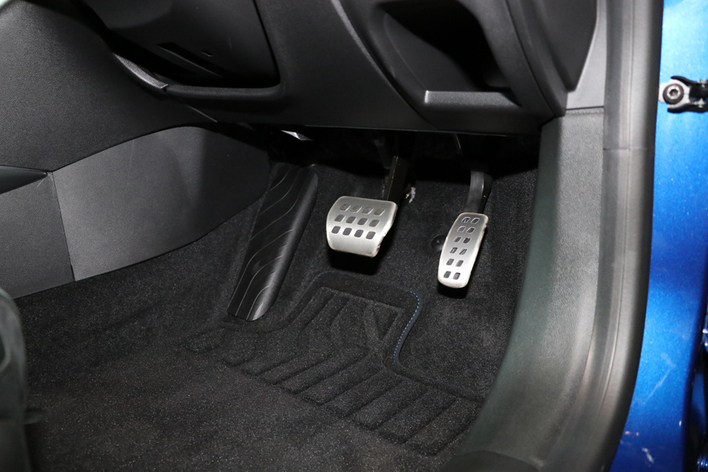 ルノー 新型メガーヌGT