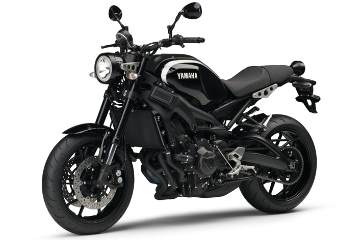 ヤマハ、XSR900 ABSに新色「ビビットレッドカクテル1」を追加(画像