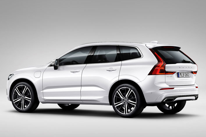 ボルボ 新型 XC60 T8 TwinEngine(PHV)AWD Inscription＜プラグインハイブリッドモデル＞