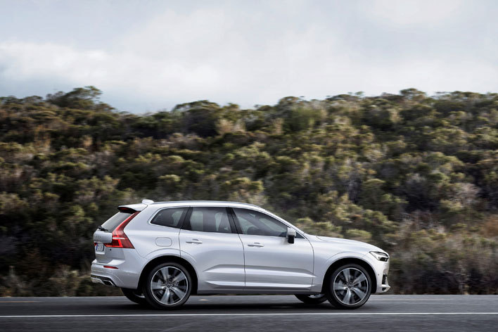 ボルボ 新型 XC60 T8 TwinEngine(PHV)AWD Inscription＜プラグインハイブリッドモデル＞