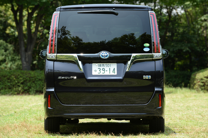 トヨタ 新型エスクァイア
