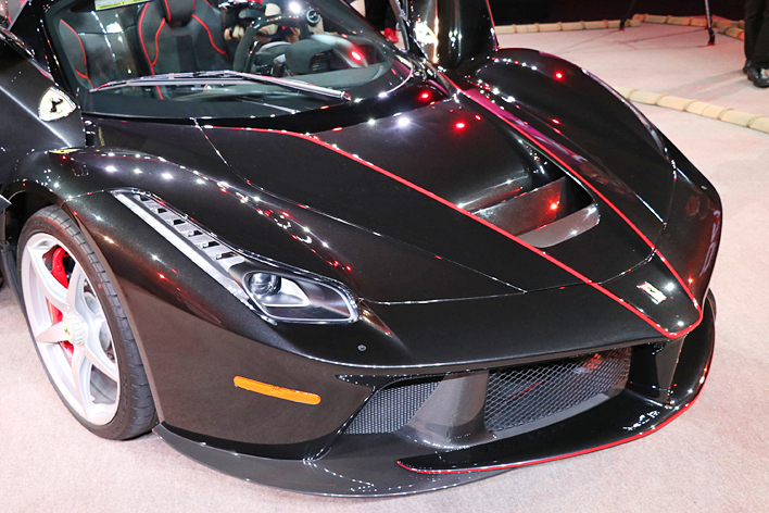 ラ・フェラーリ アペルタ