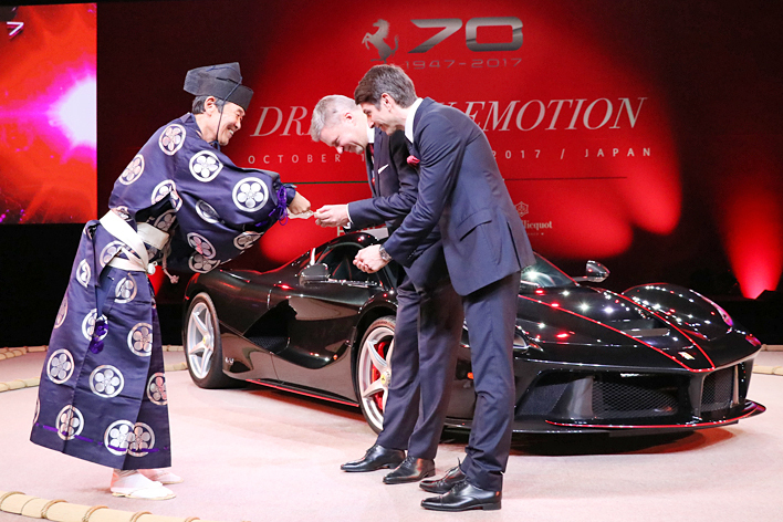 ラ・フェラーリ アペルタ