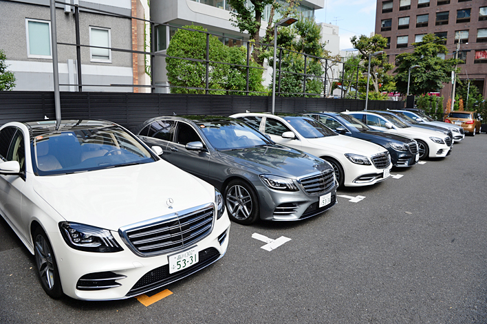 メルセデス・マイバッハS 560 4MATIC