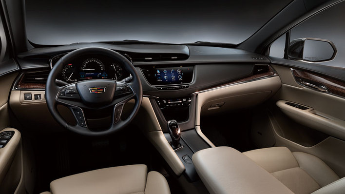 キャデラック XT5 クロスオーバー