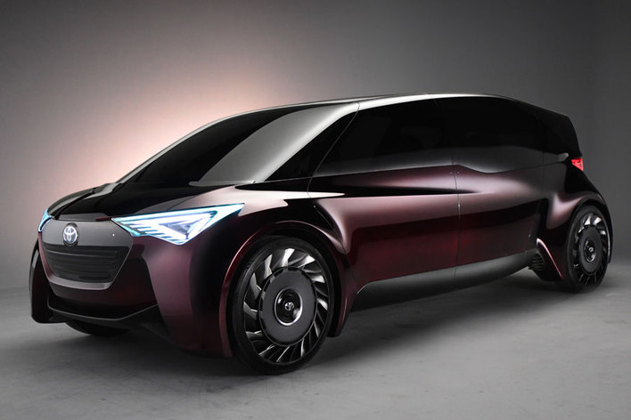 トヨタの燃料電池自動車「Fine-Comfort Ride」