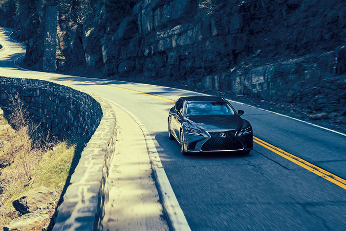 レクサス 新型LS