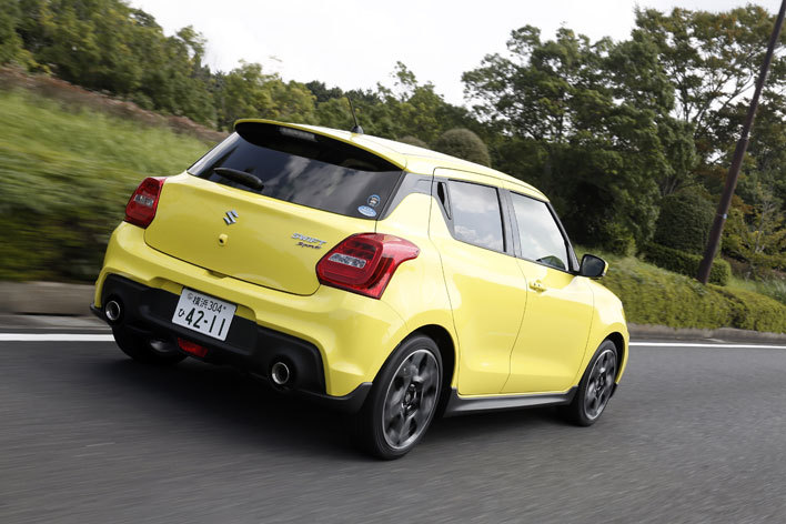 新型スイフトスポーツの新旧モデルを画像で比較 スイスポ初の3ナンバーサイズに 業界先取り 業界ニュース 自動車ニュース21国産車から輸入車 まで Mota 新型スイフトスポーツの新旧モデルを画像で比較 スイスポ初の3ナンバーサイズに 業界先取り 業界ニュース 自動車ニュース21国産車から輸入車 まで Mota