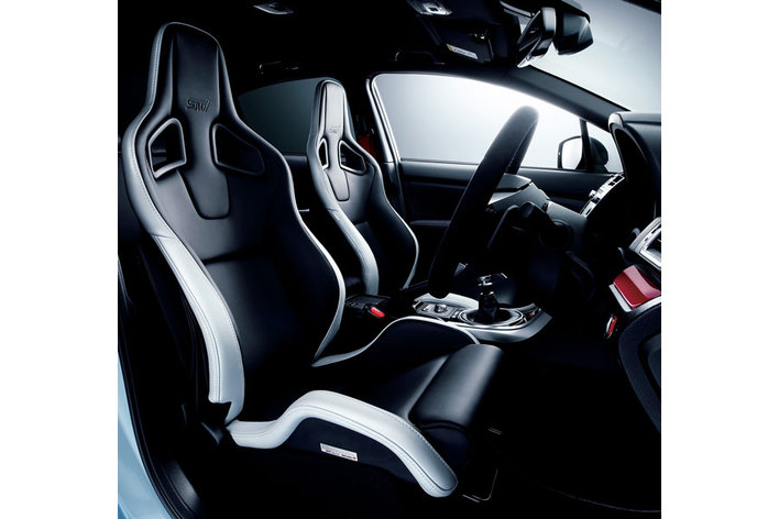 スバル WRX STI S208