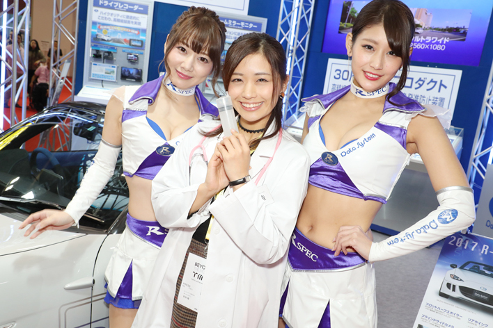 東京モーターショー17のコンパニオン人気ブースはここだ 上位5ブースを紹介 画像ギャラリー No 66 業界先取り 業界ニュース 自動車ニュース21国産車から輸入車まで Mota