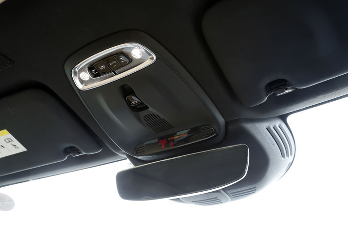 【2台対決】アウディ 新型Q5 vs. ボルボ 新型XC60 最新輸入プレミアムSUV どっちが買い！？徹底比較