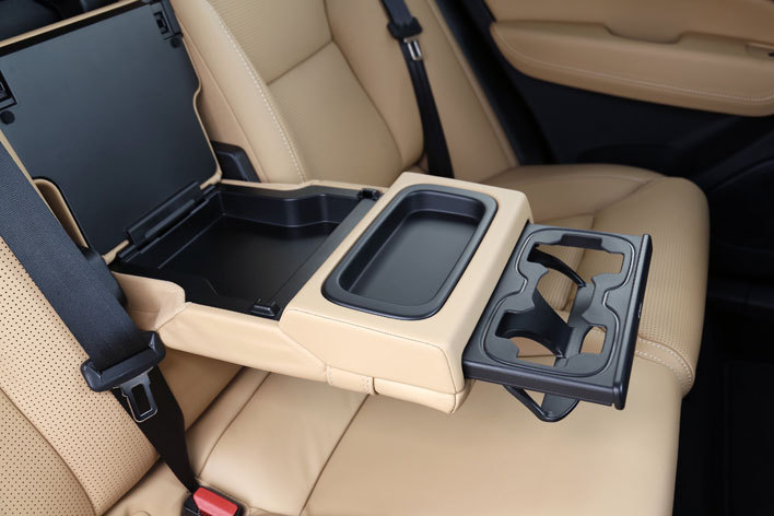 【2台対決】アウディ 新型Q5 vs. ボルボ 新型XC60 最新輸入プレミアムSUV どっちが買い！？徹底比較