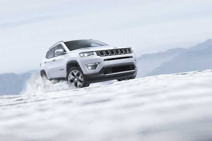 ジープ 新型コンパス リミテッド