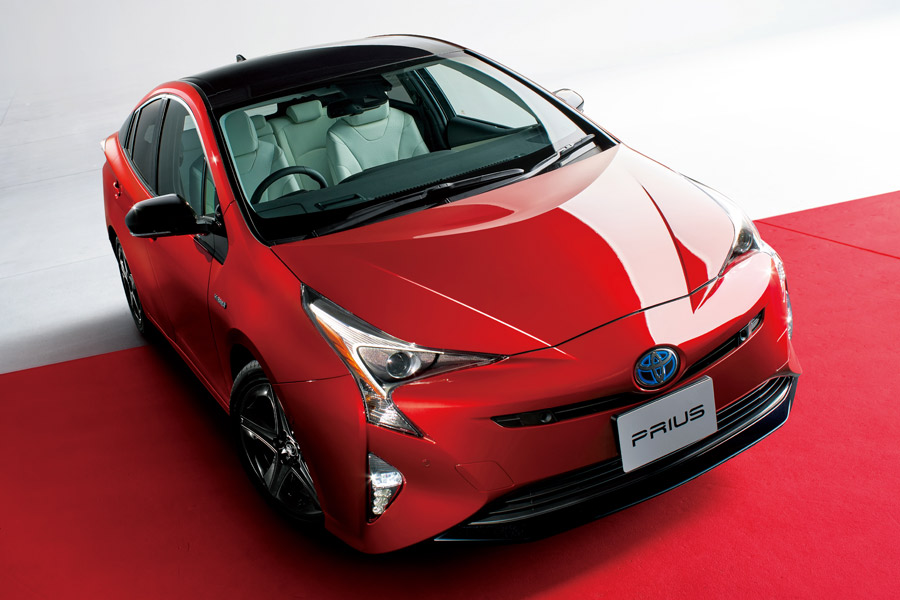 トヨタプリウス20。パール色、 31年12月25日まで車検 01140548813.jpg