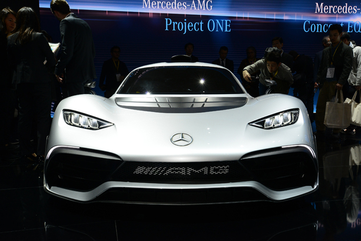 1000馬力越えのAMGプロジェクトワン/コンパクトカー電動EQ コンセプトEQAが日本上陸！【東京モーターショー2017】