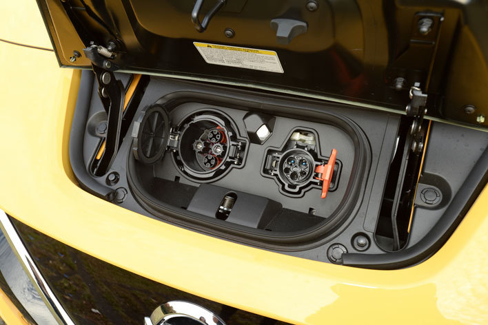 日産 新型EV(電気自動車) リーフ