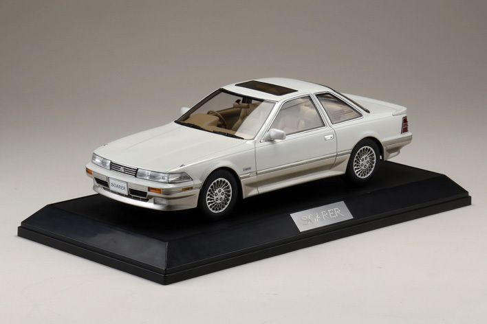 トヨタ ソアラ 3.0GT リミテッド (MZ21) 1990 エアサスペンション仕様（1/18スケール）