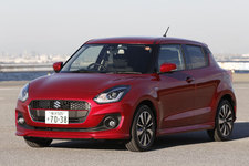 スズキ 新型スイフト HYBRID RS／2017-18 日本カー・オブ・ザ・イヤー 10ベストカー