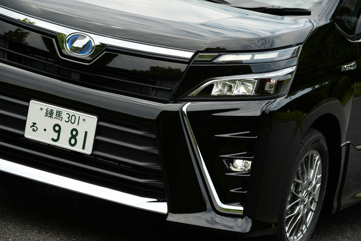 トヨタ ヴォクシー