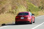 Alfa Romeo GIULIA QUADRIFOGLIO(アルファ ロメオ ジュリア クアドリフォリオ)[FR]