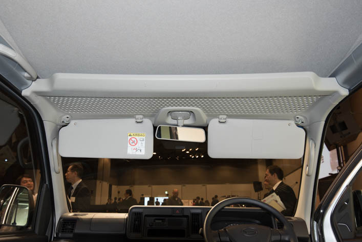新型ハイゼットカーゴ アッパースペース