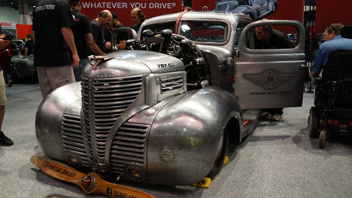 プリマスPT81に航空エンジンを搭載