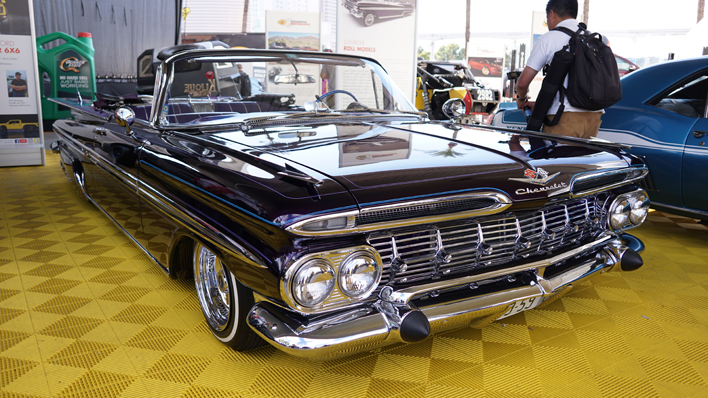 カスタムされたアメリカ車