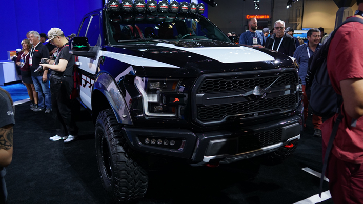 フォードF-22F-150ラプター