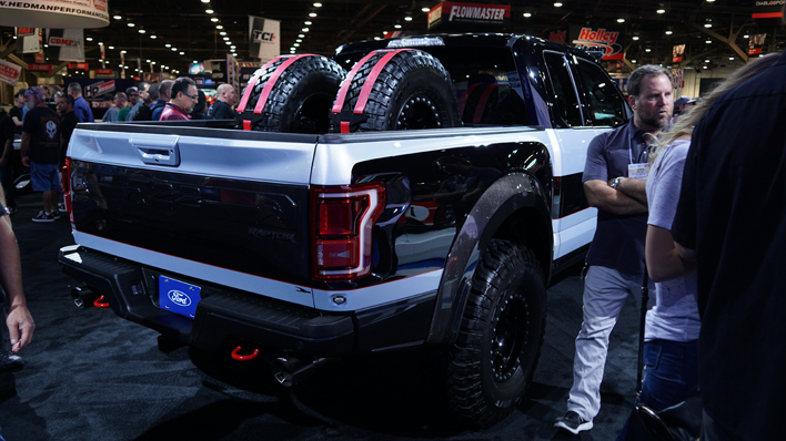 フォードF-22F-150ラプター