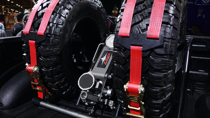 フォードF-22F-150ラプター