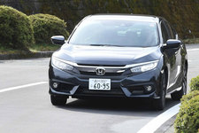ホンダ 新型シビック セダン