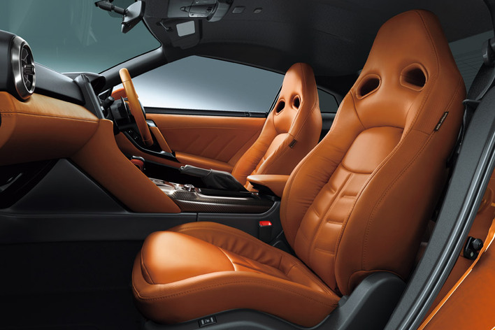 日産 GT-R 2018年モデル