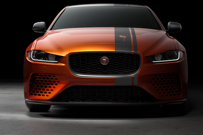 ジャガー XE SV プロジェクト8